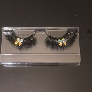 Black False Eyelashes with Turquoise Accents